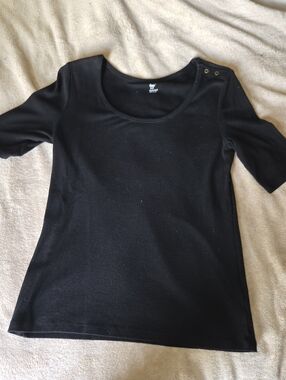 GAP Black Scoop Neck Short Sleeve Top